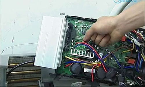 灵丘美的空调电话是多少